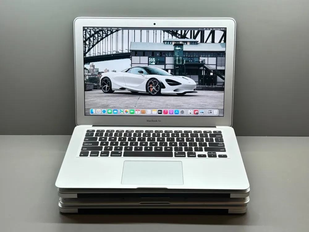 MacBook Air 13 inch 2015